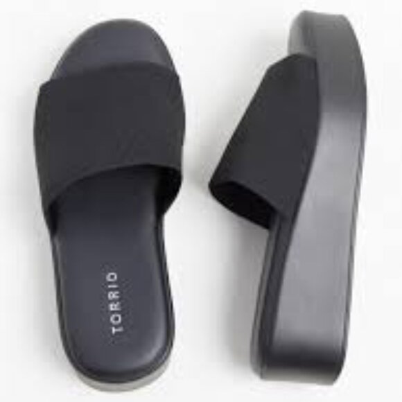 Torrid Black Stretch Platform Slide Sandals Size 9 WW NWT - Picture 2 of 12